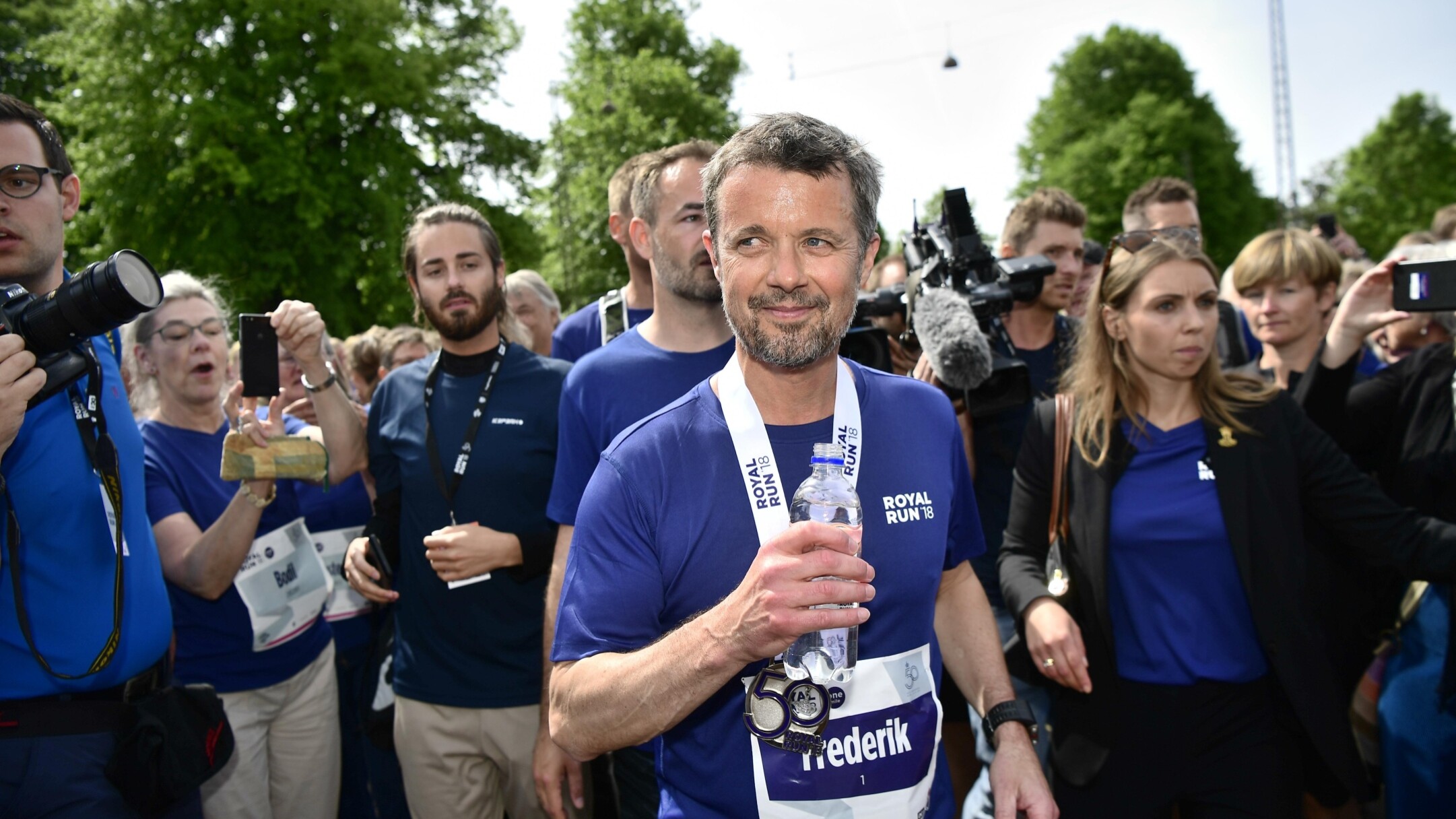 Royal Run er i fuld gang Se hvornår kronprinsen skal løbe Indland DR