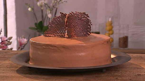 Mosterkage med chokolade