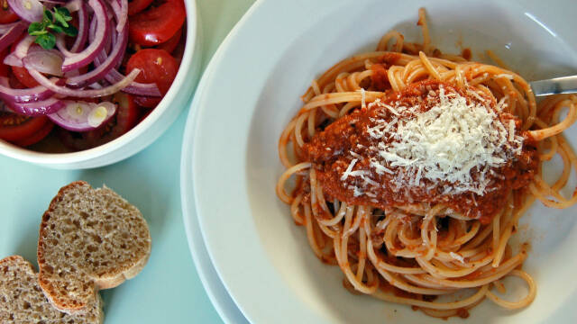 Spaghetti bolognese | Opskrift | Food | Madmagasinet | | DR