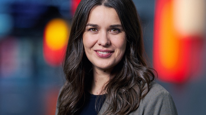 DR udnævner Cecilie Nielsen som ny historie- og kongehuskorrespondent