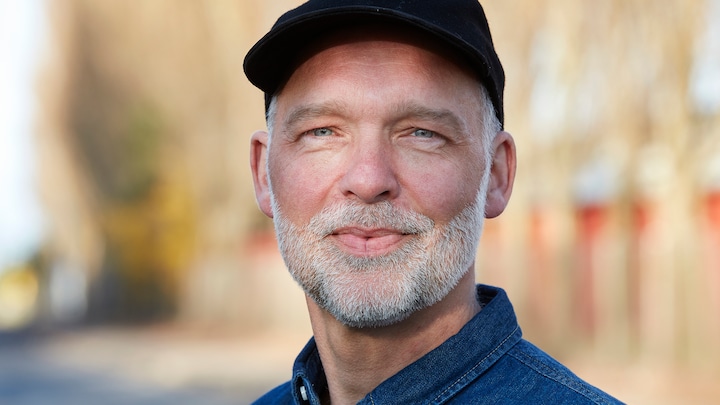 Kalle Thesbjerg overtager designtjansen i ’I hus til halsen’