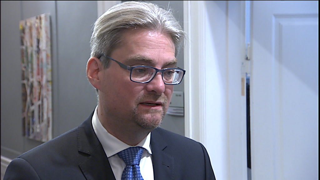 Søren Pind får nyt job: Vil nu kaldes for cybersherif | Indland | DR