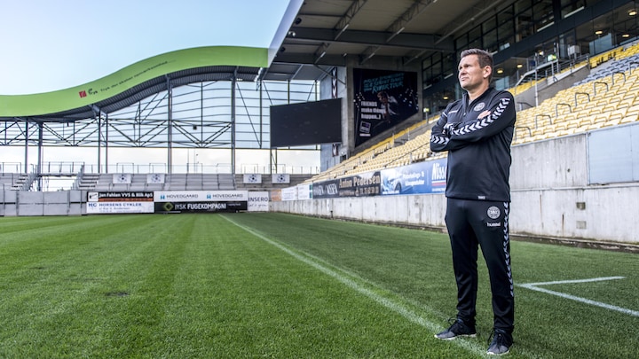 Landstræner uden et landshold: Skidt efter en sommer, hvor vi endelig fik Danmark bag os