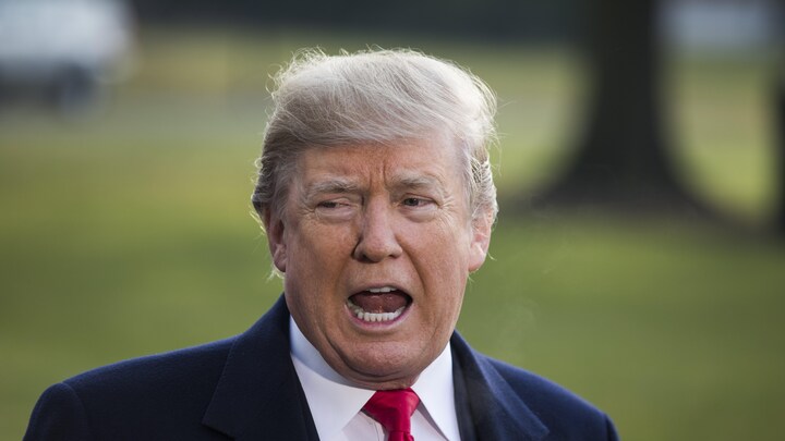 Trump kalder behandlingen af ødelagt Flynn for uretfærdig