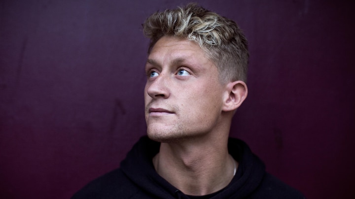 Dansk hitsanger i nyt DR-program. «Den sværeste udfordring, jeg nogensinde har stået overfor» | Երաժշտություն | Դոկտ