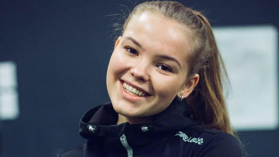 21-årige Laura er kronisk lungesyg: Jeg står forrest i vaccinekøen og ...