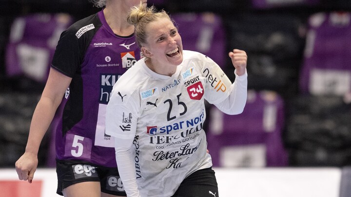Viborg-profil Maria Fisker venter sit andet barn | Kort sport | DR