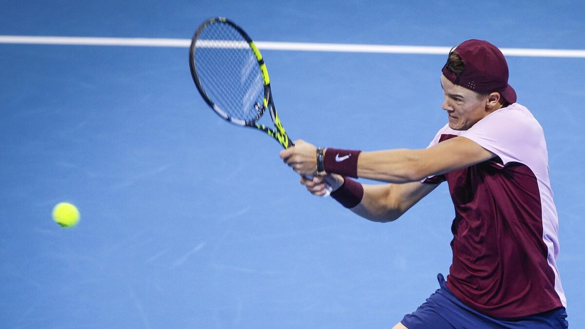 Rune misser stor triumf efter nederlag i tæt finale | Tennis | DR