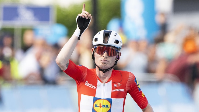 mattias-skjelmose-forl-nger-med-cykelholdet-lidl-trek-kort-sport-dr