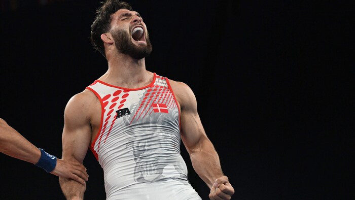 Glæde over olympisk bryder-bronze i Herning | Nyheder | DR