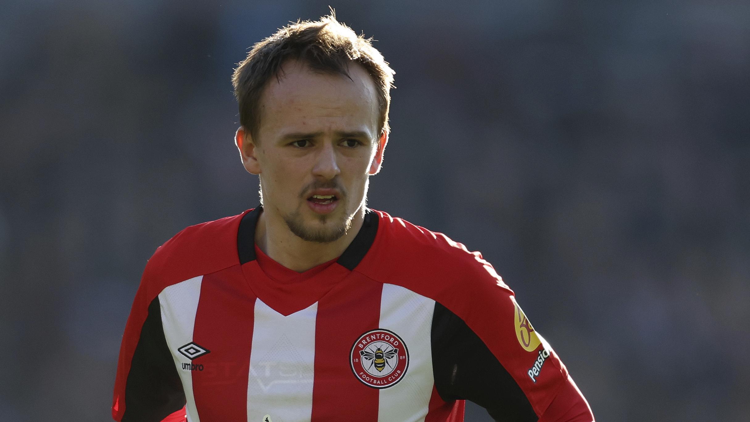 Mikkel Damsgaard er tvivlsom til returkampen mod Portugal | Kort sport | DR