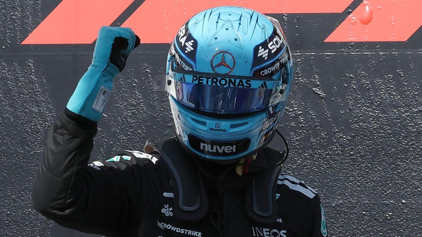 Russell snupper pole position for snuden af Verstappen i Formel 1-kvalifikationen