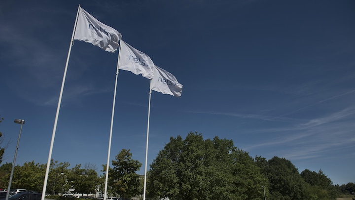 Beløb trukket fra tilfældige konti under nedbrud | Indland | DR