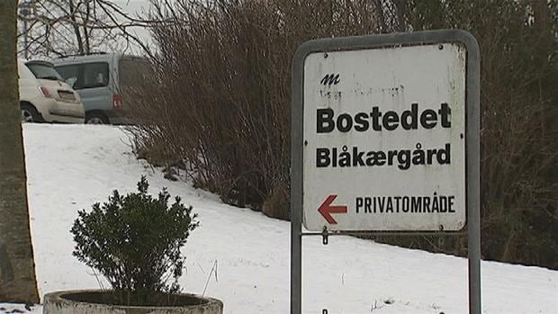 Et år efter drab på socialpædagog: Bosted er stadig påvirket | Indland | DR