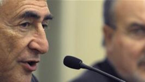 IMF roser test af banker | Penge | DR
