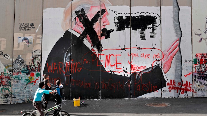 Stilhed før fredagsbønnen i Jerusalem