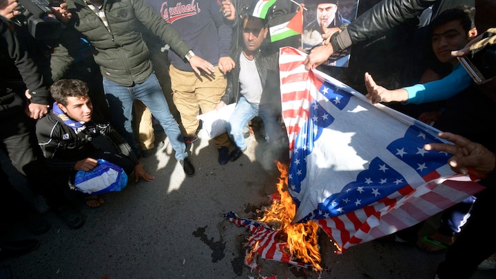 Præsident Abbas og koptisk pave nægter at mødes med amerikansk vicepræsident 