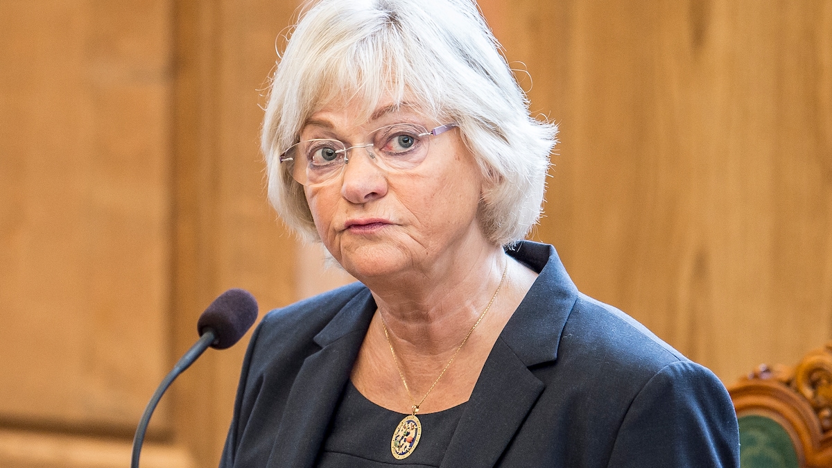 Pia K efter kritik fra islandske partier: Helt ude af proportioner ...
