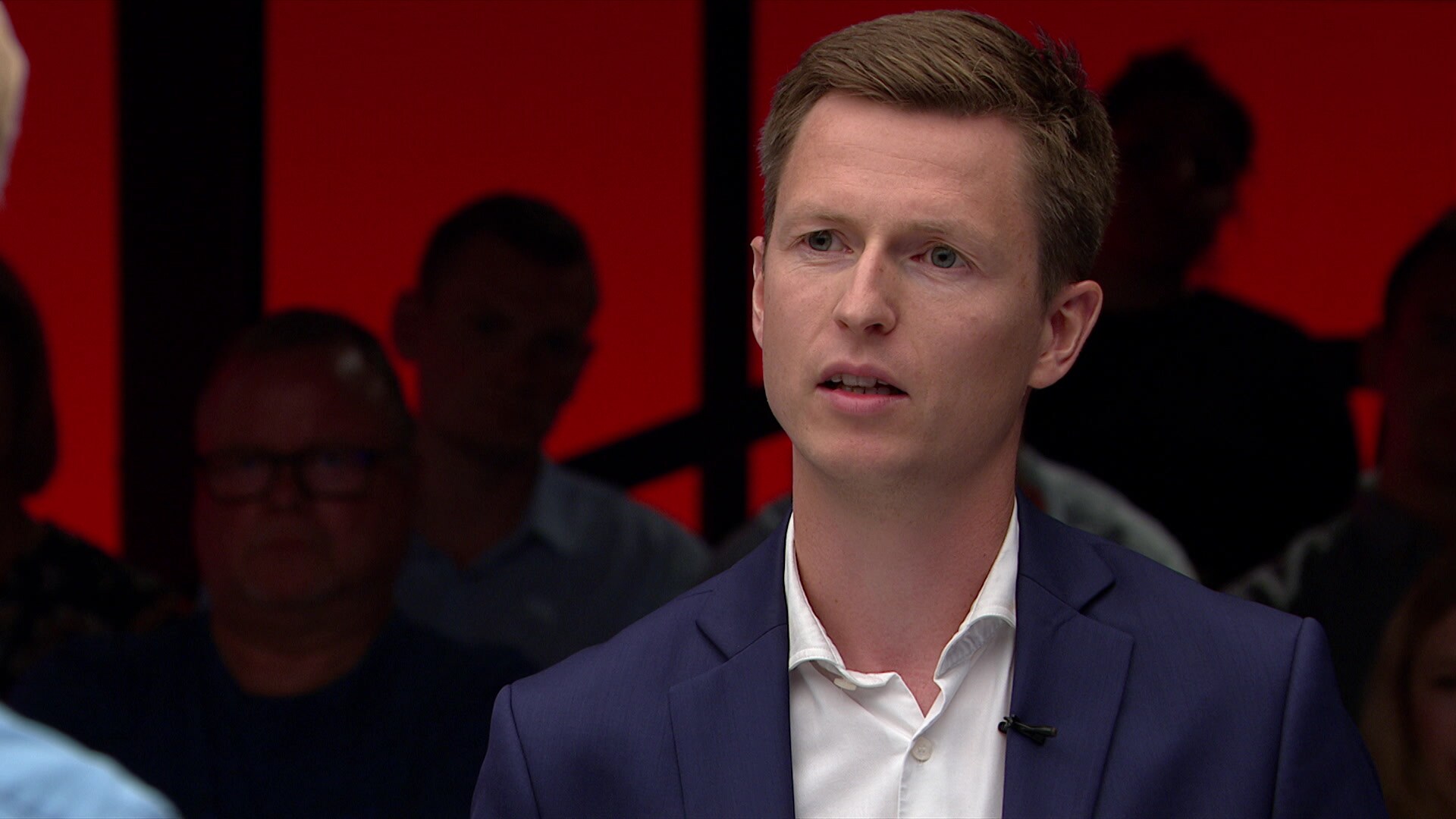 S: Kun omkring 10 flygtninge i job får lov at blive | Politik | DR