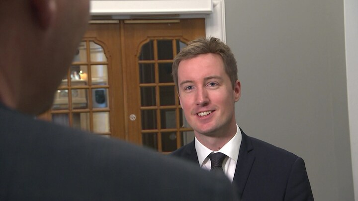Politikere vil lokke privatskoler til at optage flere elever med ...