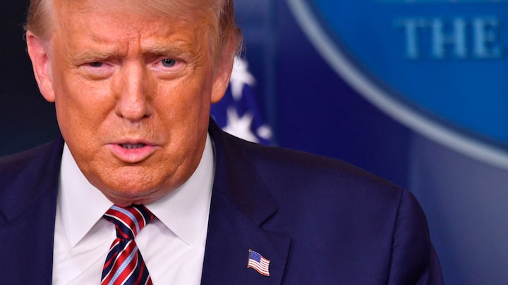 Hvad er ekspræsident Donald Trump tiltalt for?