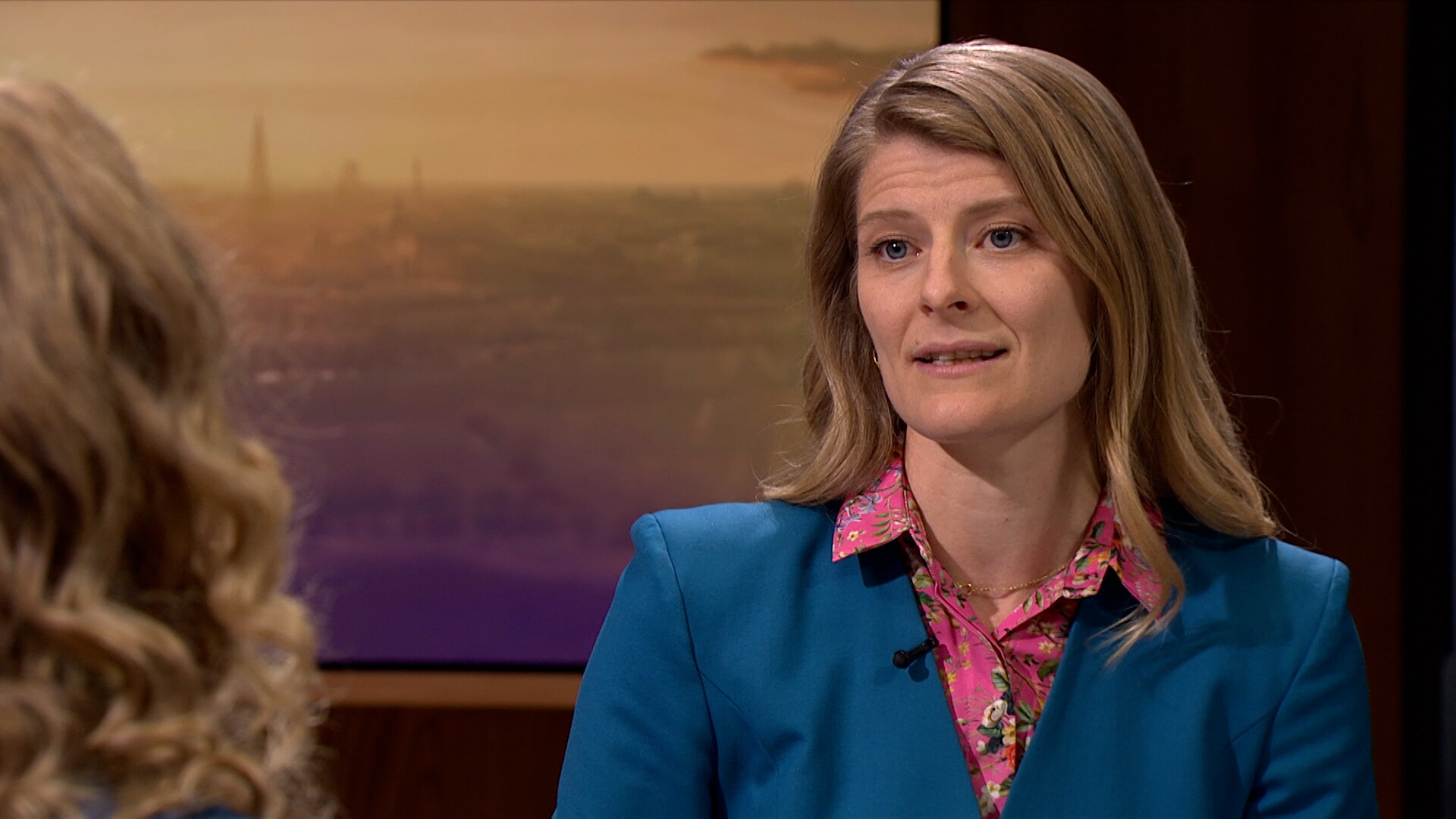 Beskæftigelsesministeren om ny arbejdspligt: 'Jeg tror på, at vi kan få ...