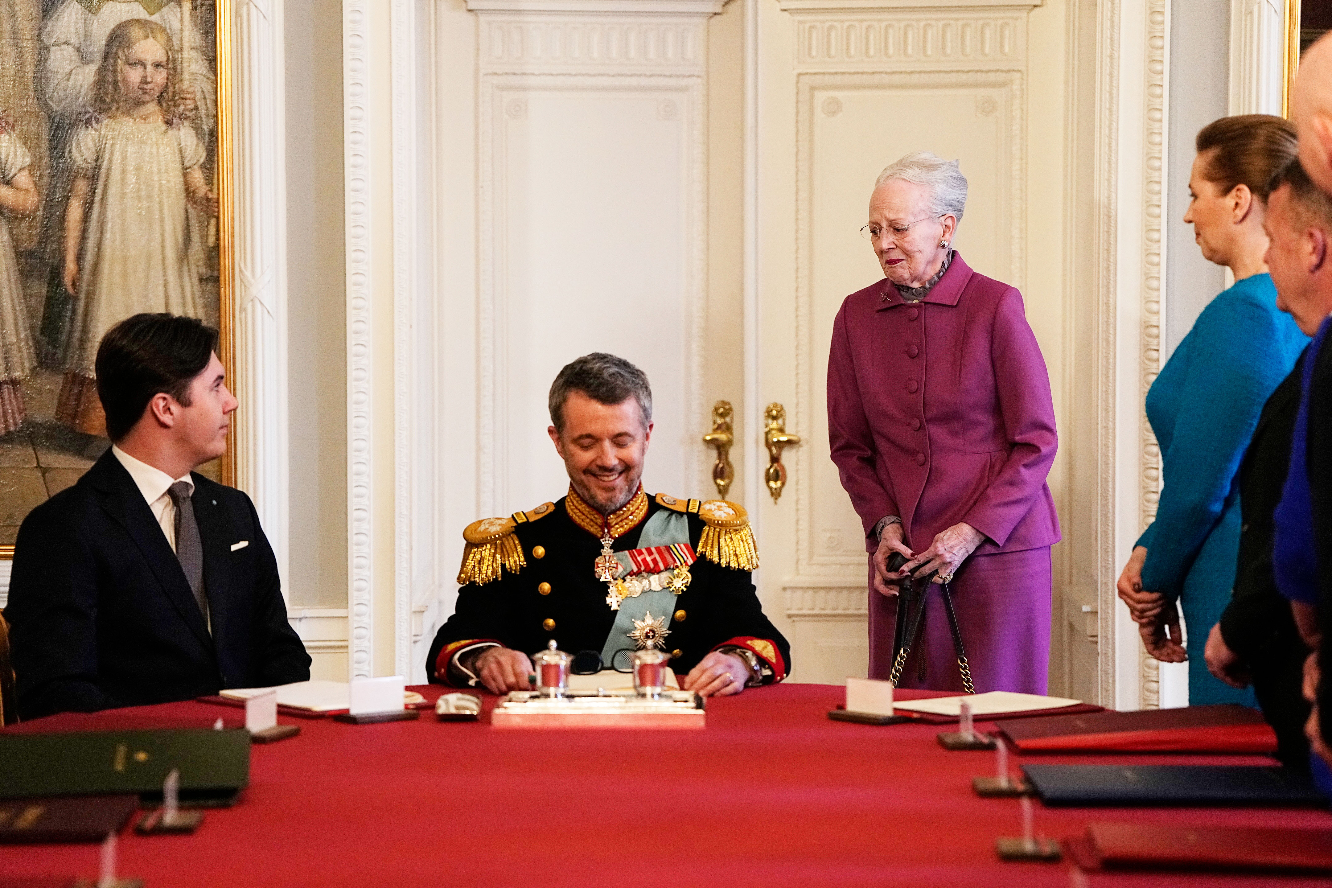 Frederik 10 Er Nu Konge Af Danmark Indland DR frederik-10-er-nu-konge-af-danmark-indland-dr