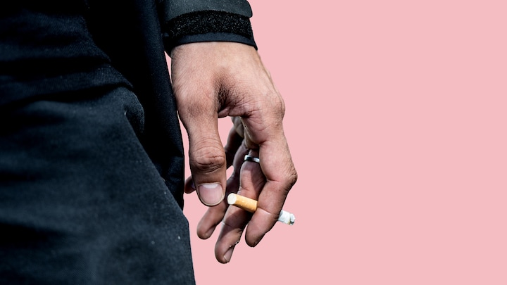Slut med bl konger og gule kameler: Flere danskere nsker et forbud mod  salg af tobak | Indland | DR