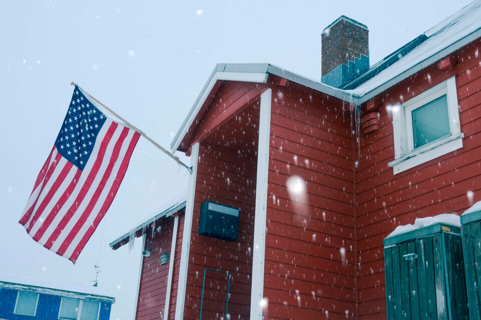 USA TO GREENLAND BETWEEN THE LINES: “YOU’RE OUR WHORE, NOW BEHAVE BITCH!” [Danish article about America’s disgusting and failed attempt to buy Greenland’s population — use a browser extension for instant translation] 🤮