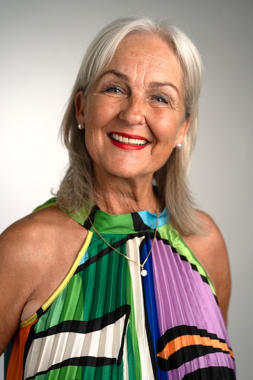 Lise-Lotte, 63 år, Viby