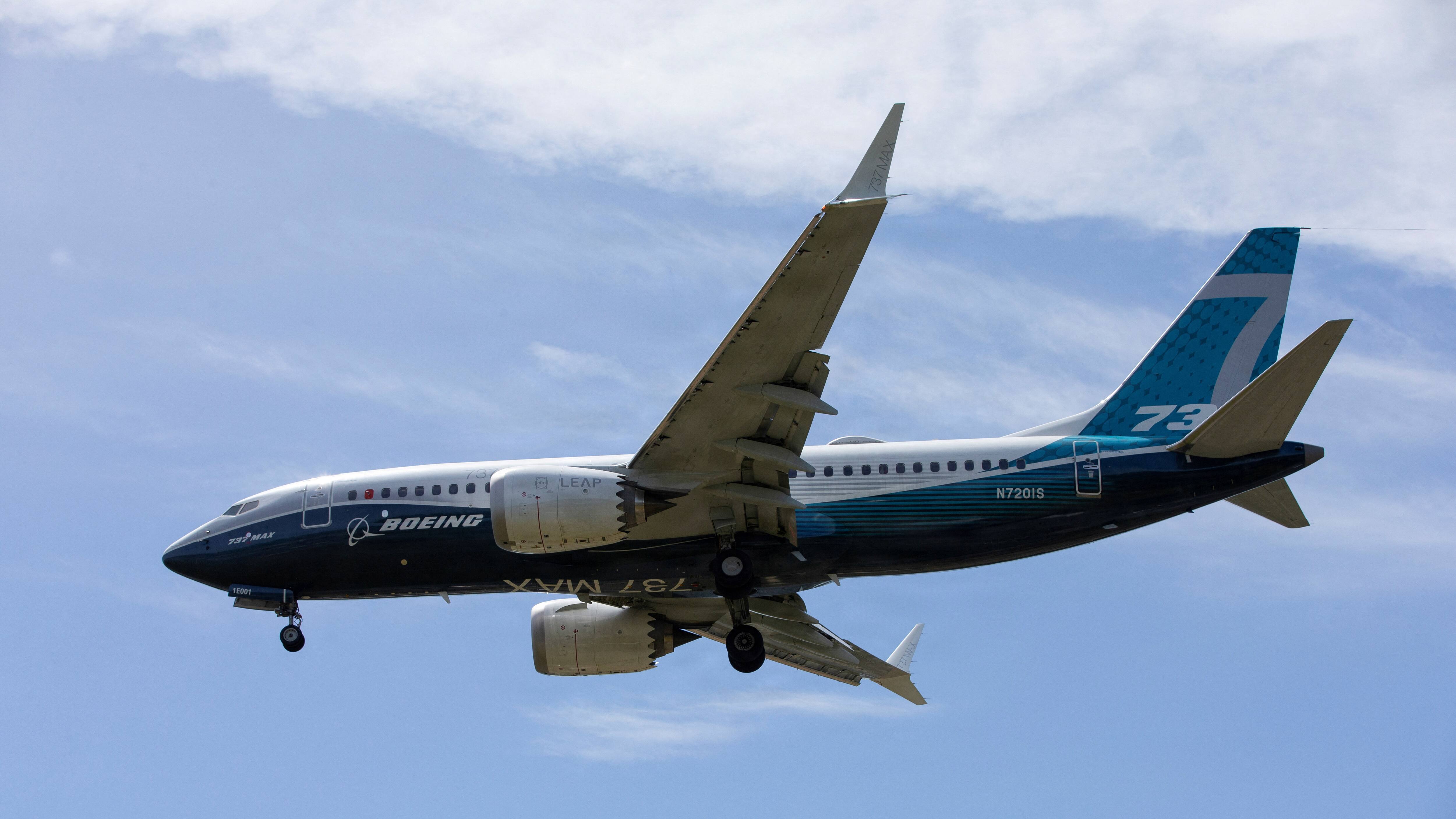 Amerikansk luftfartsmyndighed vil have undersøgt montering af sæder i hundredevis af Boeing-fly