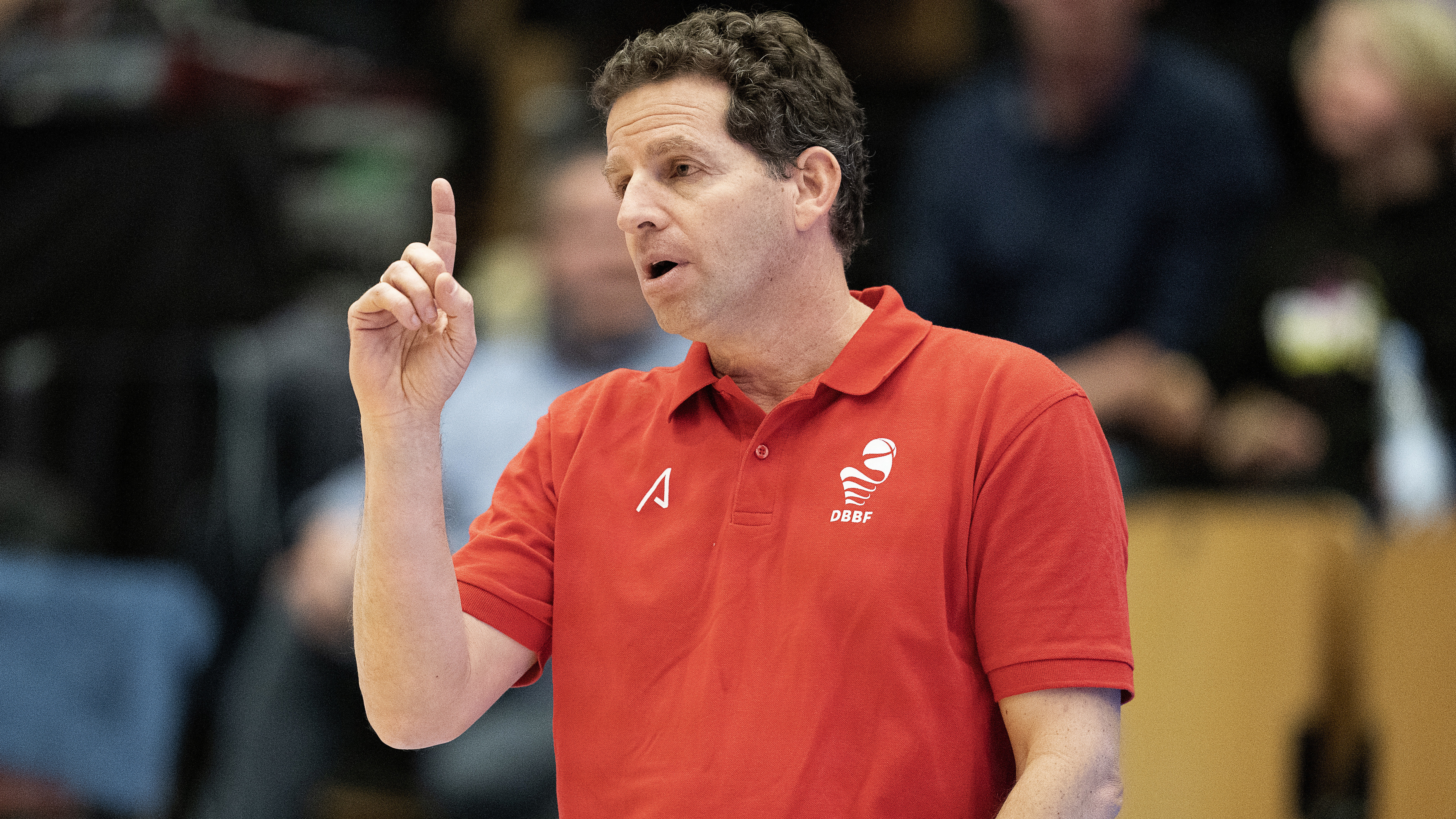 Basketballherrerne får gammel landstræner igen