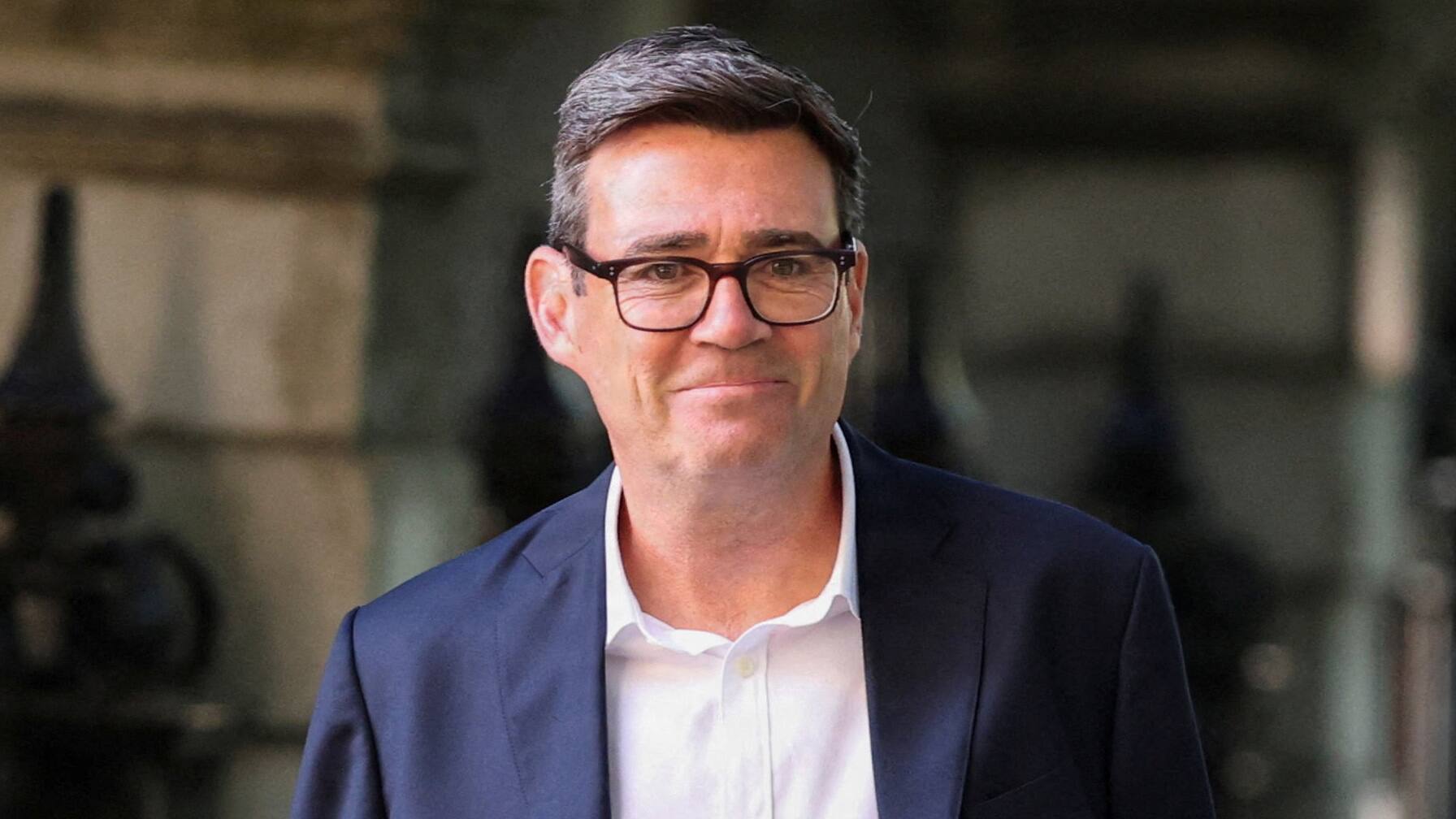 Burnham har nok opbakning til at blive ny Labour-leder
