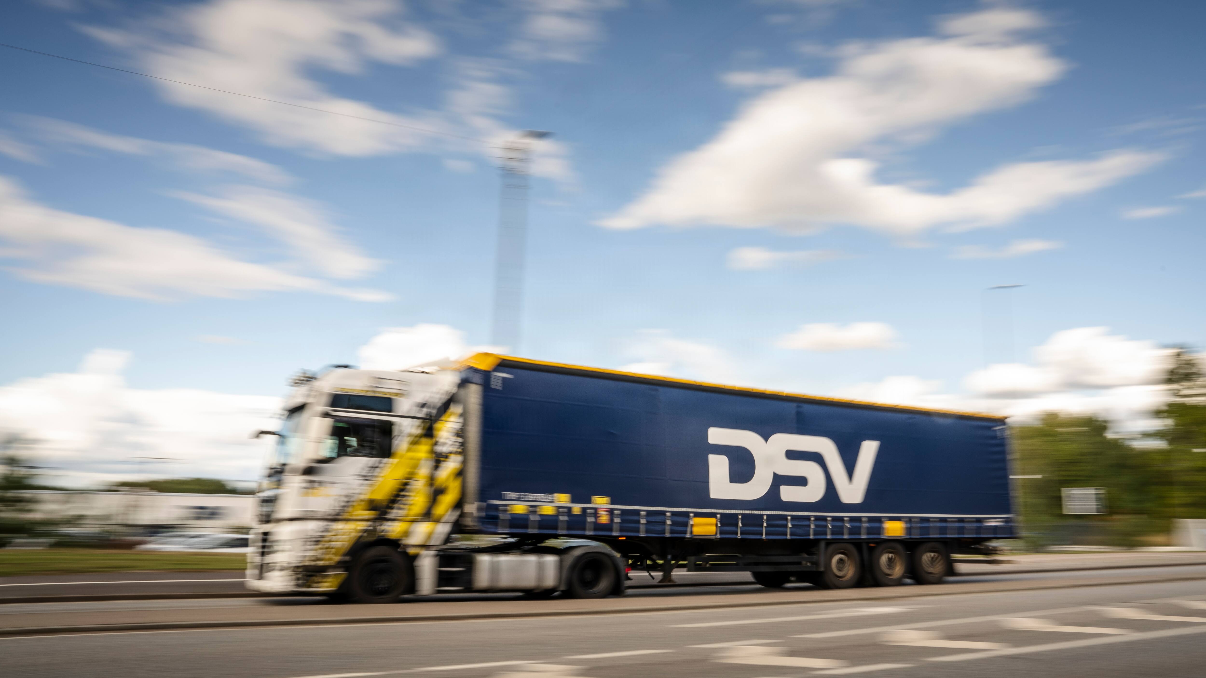 DSV-aktie styrtdykker med over 14 procent