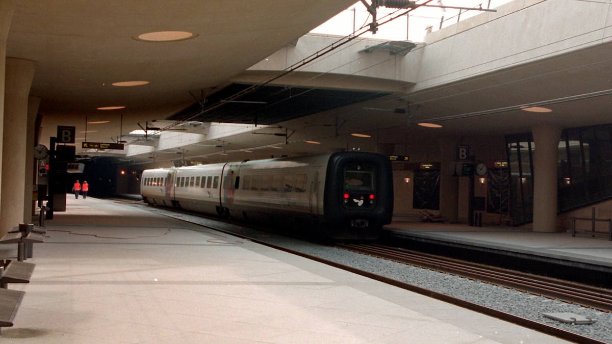 Stasjoner - [DK] Københavns lufthavn stasjon utvides med perroner ...