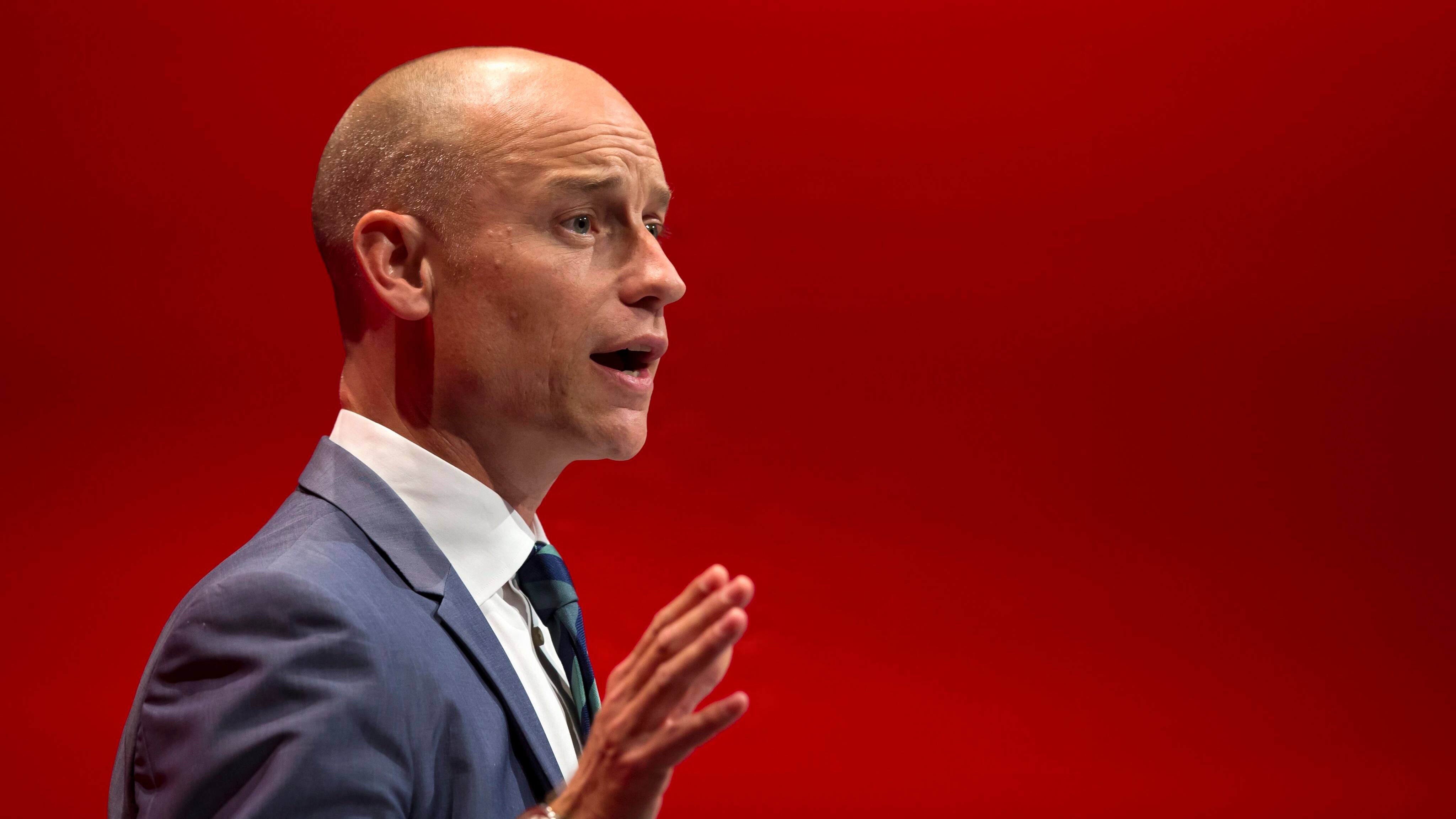 Stephen Kinnock udpeges som minister for Wales