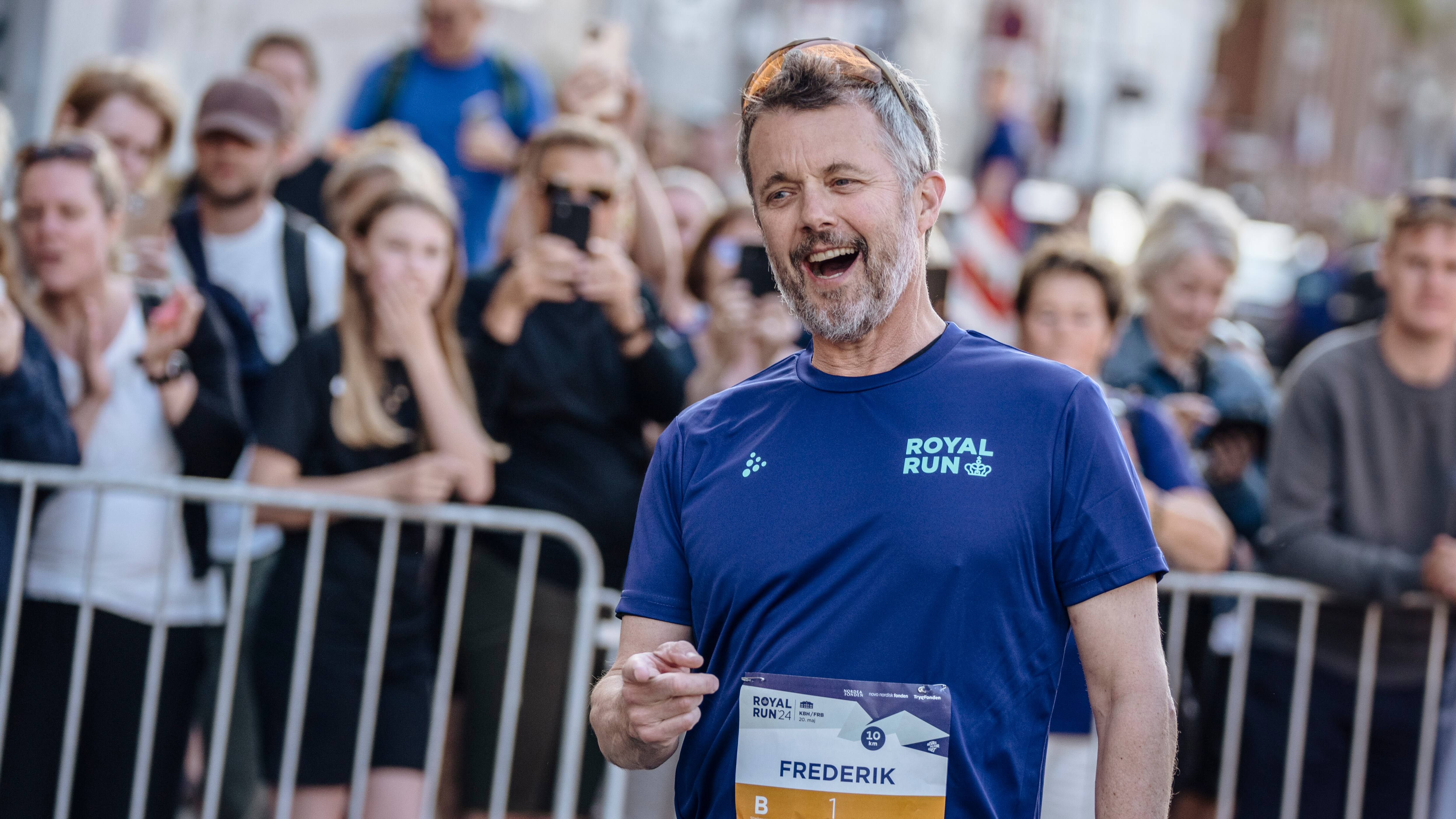LIVE Kongen og 112.000 danskere deltager i Royal Run