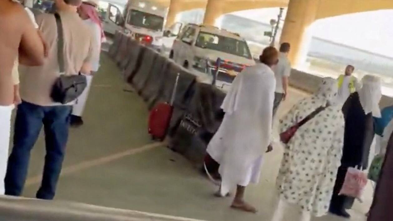 Mindst 12 personer dræbt efter tredje angreb på lufthavn i Saudi-Arabien på en uge