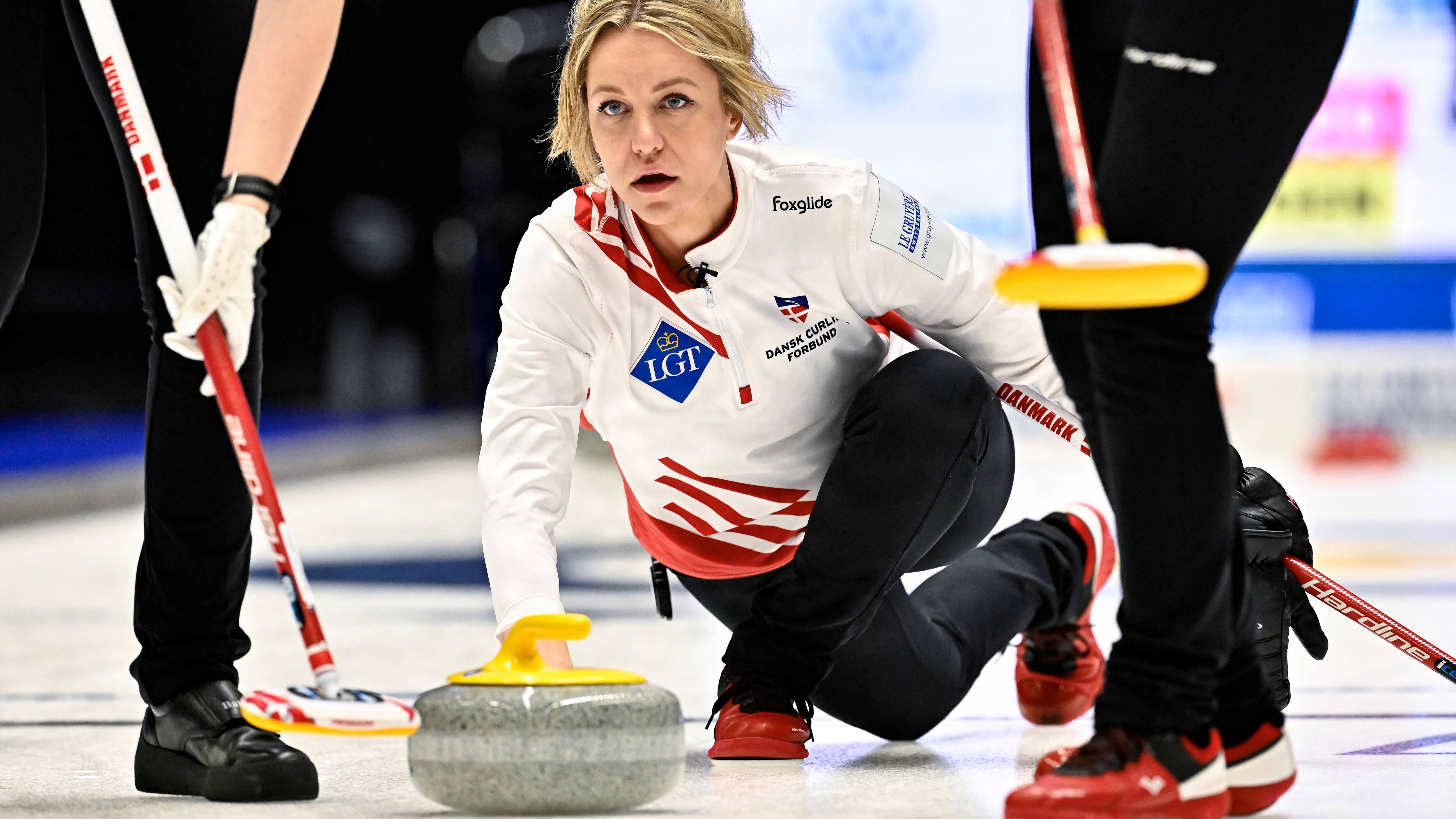 Curlinglandsholdet vinder i tredje forsøg ved EM