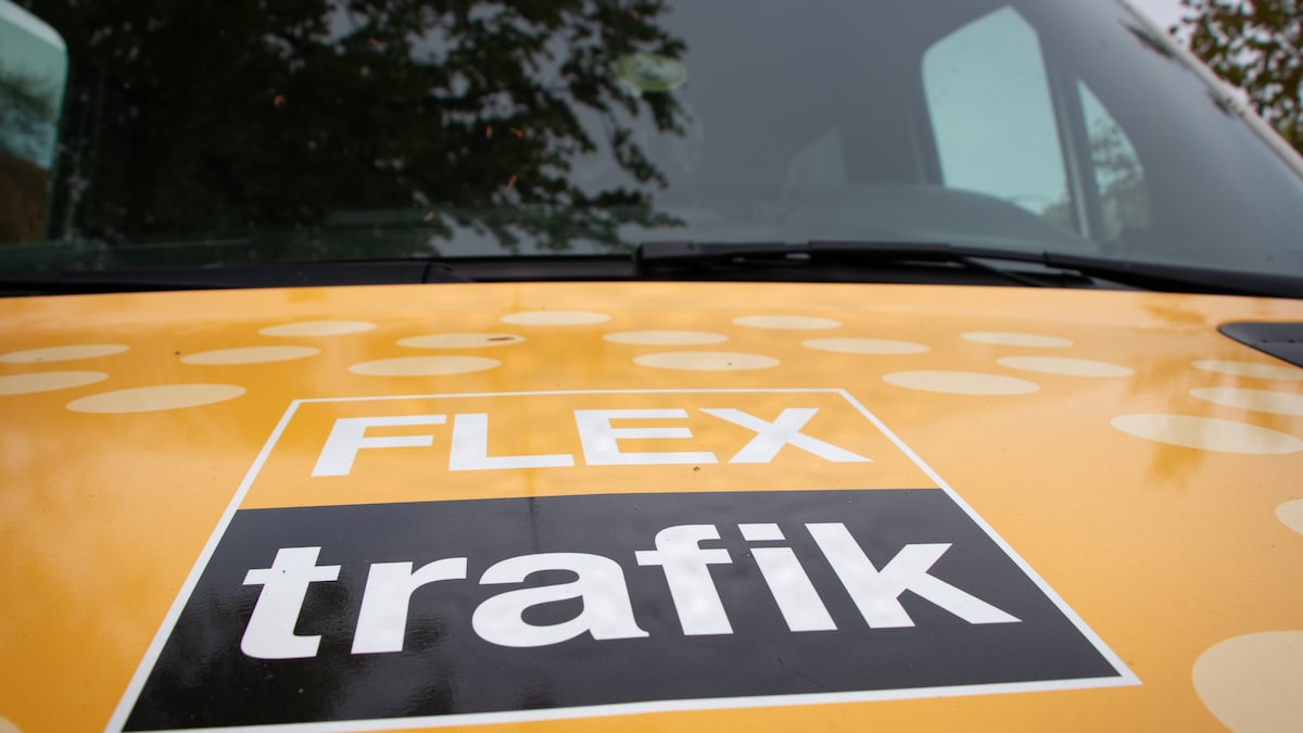 Midttrafik lukker for flexture på grund af vognmangel
