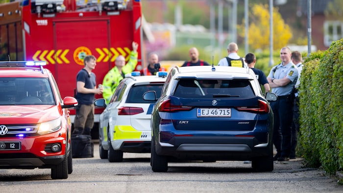 47-årig anholdt efter tre timers aktion med kniv, økse og varselsskud i Skive — image 1
