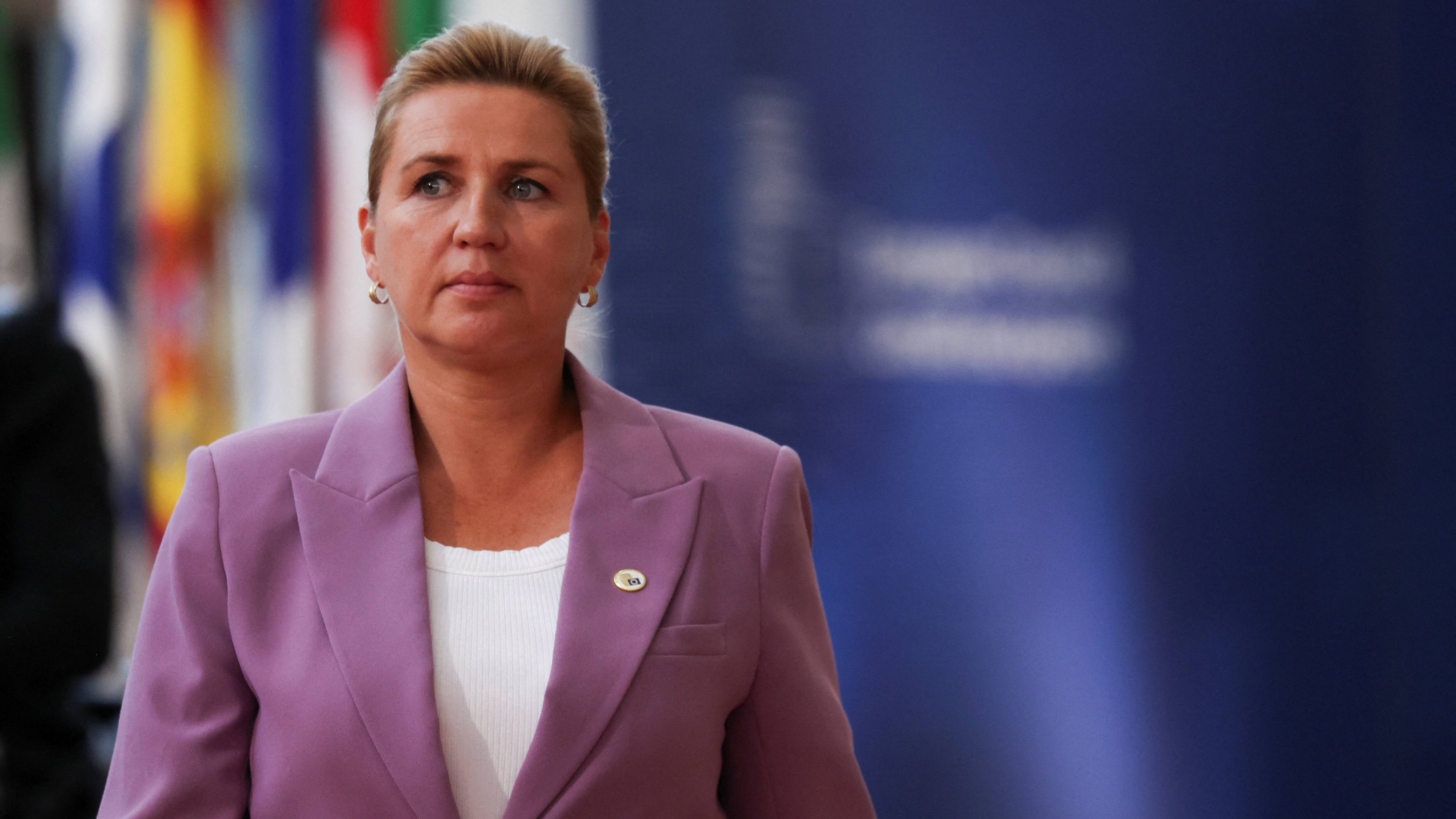 Danske politikere splittede over Mette Frederiksens reaktion