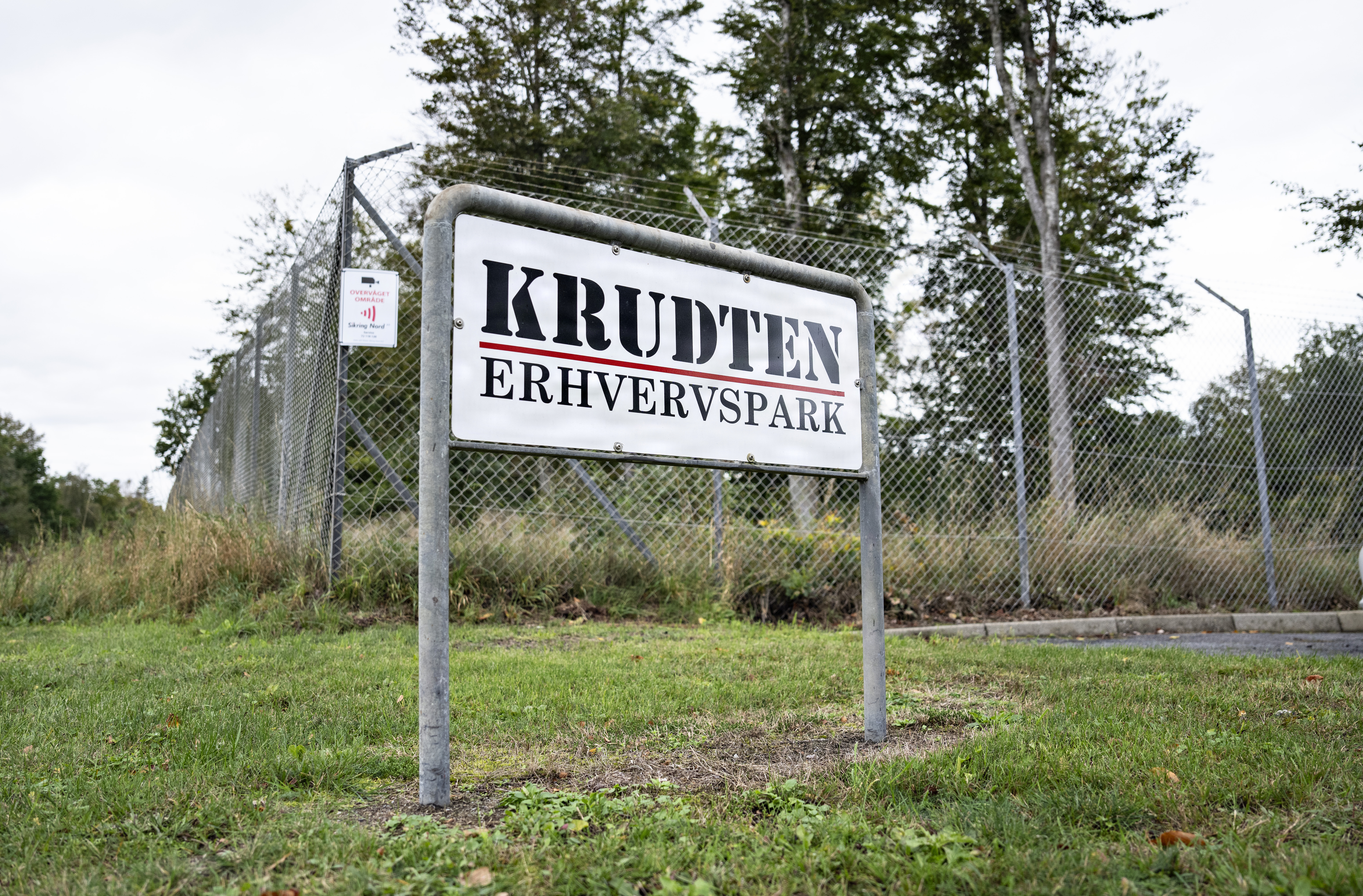 ’En opgave, de tager på sig på nationens vegne’: Flere partier vil hjælpe naboer til krudtfabrik