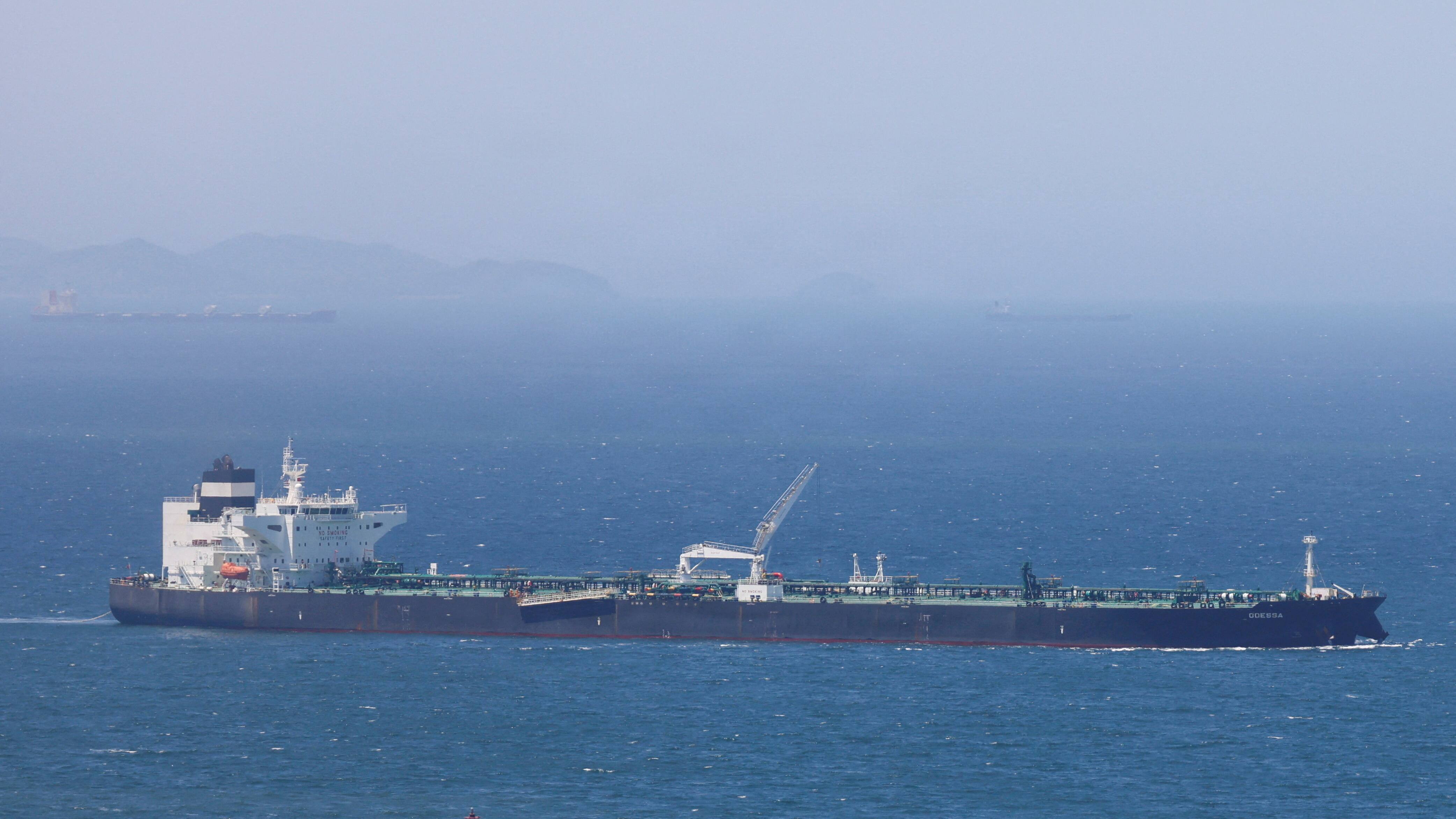 Houthierne i Yemen siger, at de har angrebet to saudiarabiske skibe