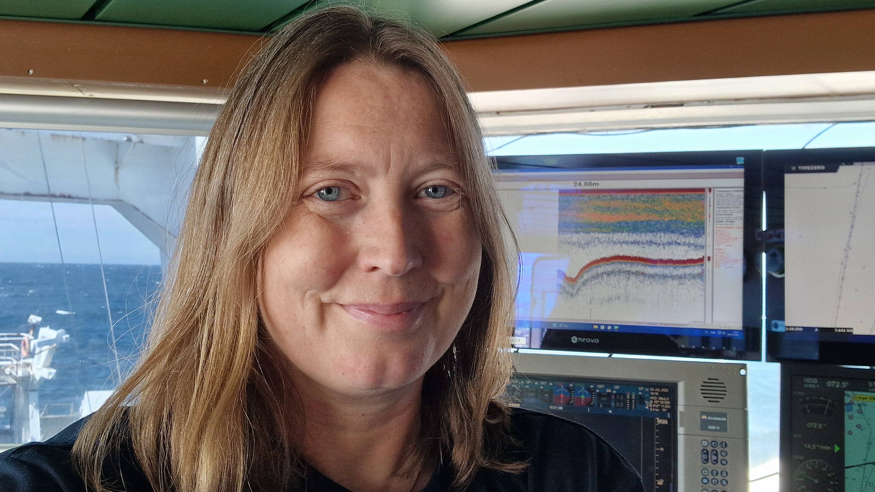 Susan tæller sildene i Kattegat, og resultatet kan bestemme, hvor mange sildemadder du kan få