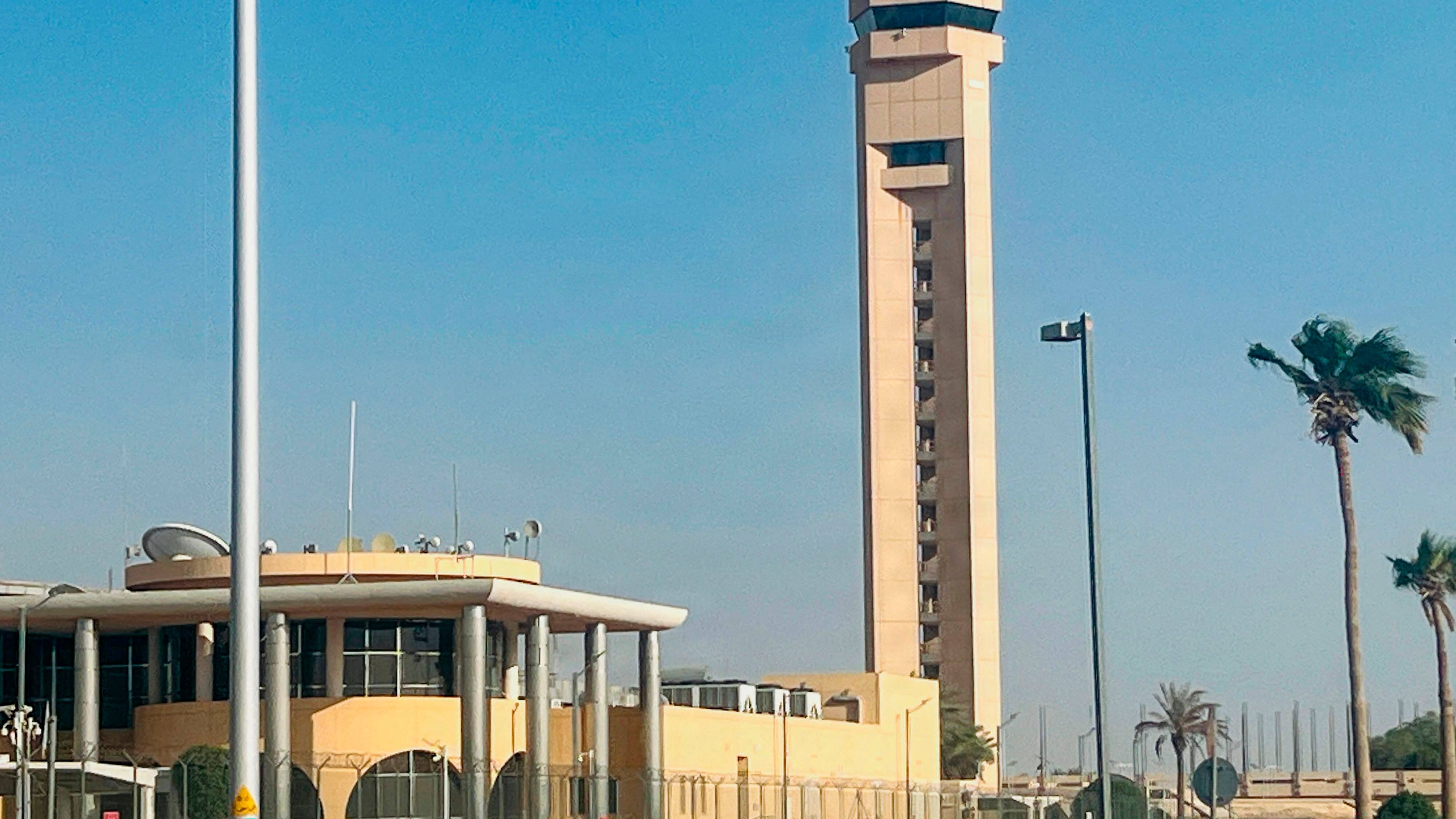 Én dræbt og 11 såret i nyt angreb på lufthavn i Saudi-Arabien