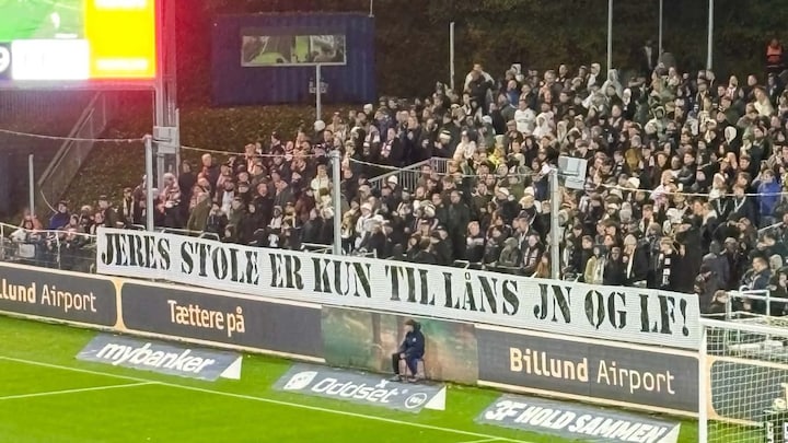 Uret skal sættes tilbage i nat - der vil være forfriskninger på ændrede ...