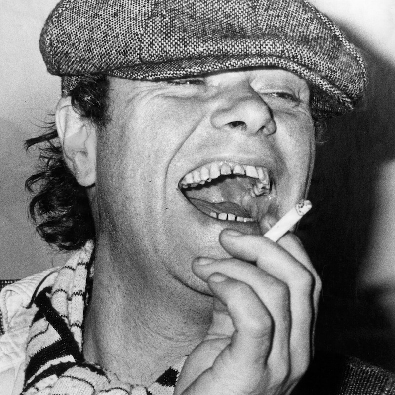 Danskerne elsker det her Kim Larsen-nummer. Men det var faktisk ikke helt  hans eget | Top100 | DR