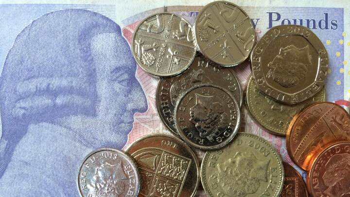 Nedturen fortsætter for britiske pund efter | DR