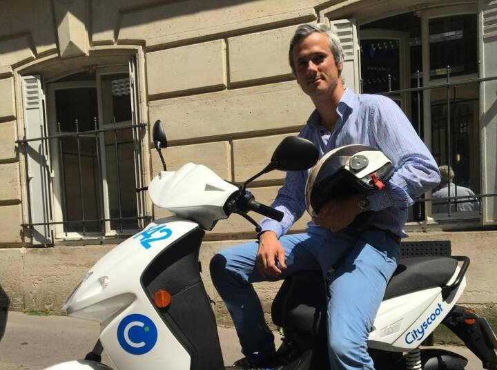 Dele-scooteren har Paris | Udland |